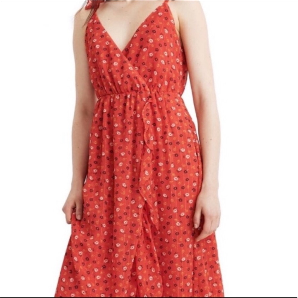Red dress with cute floral print!